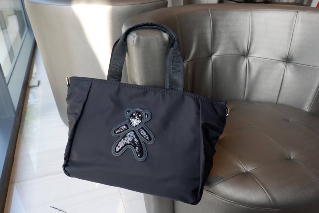 prada-กระเป๋าอเนกประสงค์-ทรง-tote