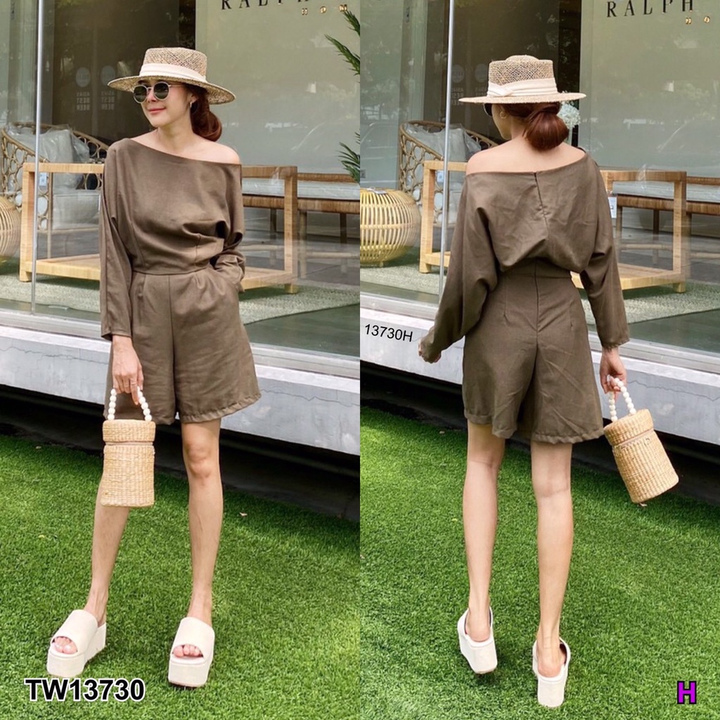 tw13730-jumpsuit-จั๊มสูทขาสั้น-คอปาดจะใส่เป็นเปิดไหล่ข้างเดียวก็เก๋-แขนยาว-เนื้อผ้าลินิน-มีซิปหลังยาวลงมาถึงสะโพก