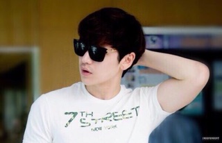 เสื้อแขนสั้น7th Street รุ่น7thลายทหาร