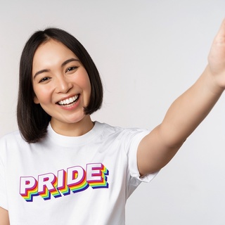 เสื้อยืด LGBTQ+  pride สนับสนุนความเท่าเทียม V2 เลือกสีได้