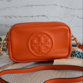🎀 (สด-ผ่อน) กระเป๋าสะพายครอสบอดี้ 2ซิป สีส้ม 55691 PERRY BOMBÉ MINI BAG (Color Pomander)