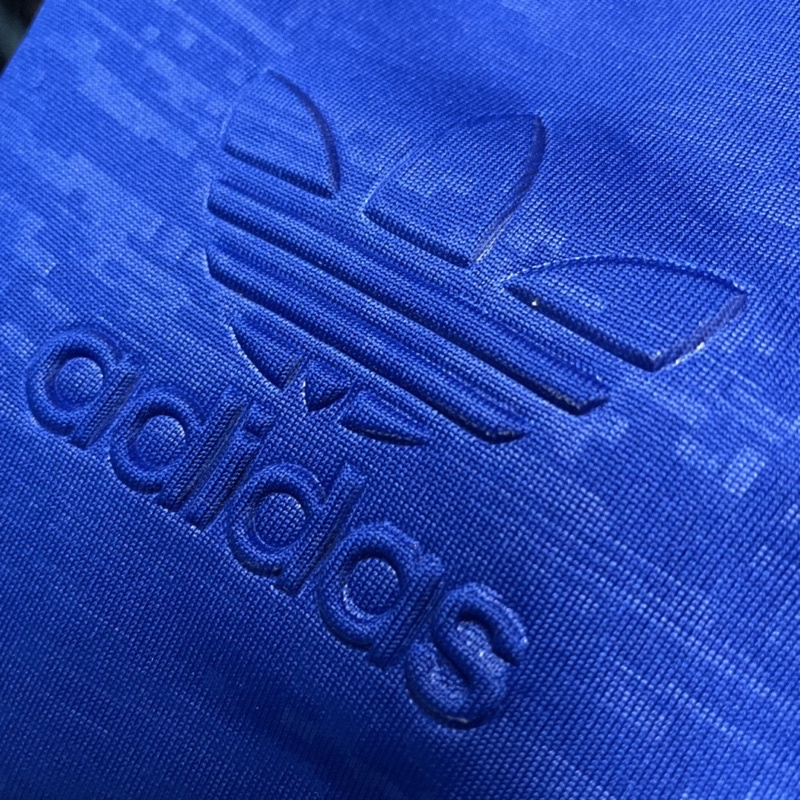 เสื้อออกกำลังกาย-adidas-original