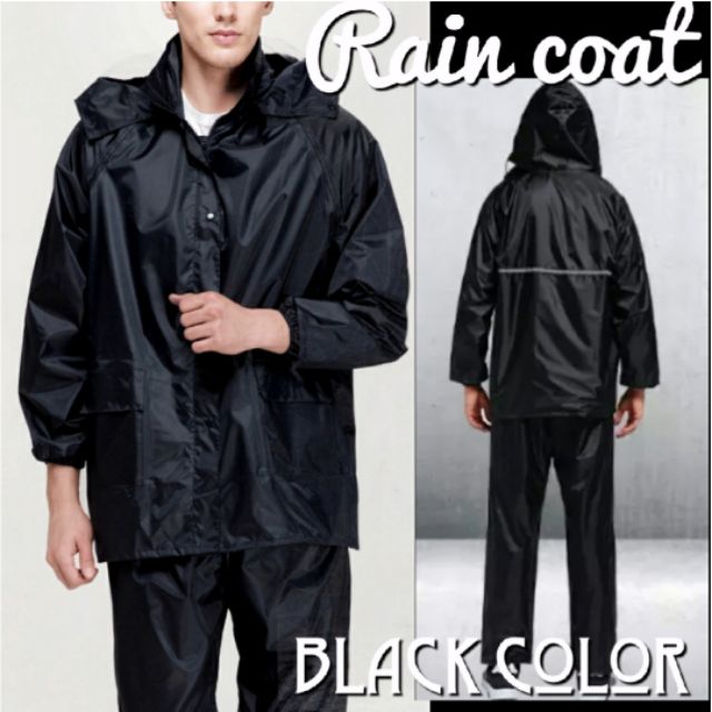 รูปภาพสินค้าแรกของชุดกันฝน Raincoat99เสื้อพร้อมกางเกง+กระเป๋าใส่ ขนาด Free Size สีดำ