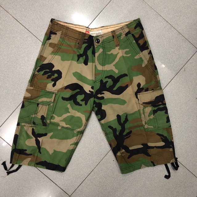 ภาพหน้าปกสินค้ากางเกงทหารขาสั้น กางเกงขาสั้น กางเกงทหารลายพราง จากร้าน laiprangstore บน Shopee
