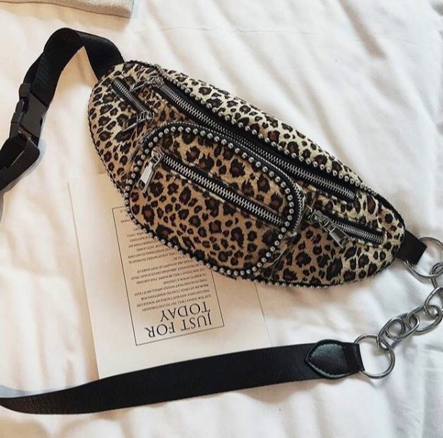 leopard-belt-bag