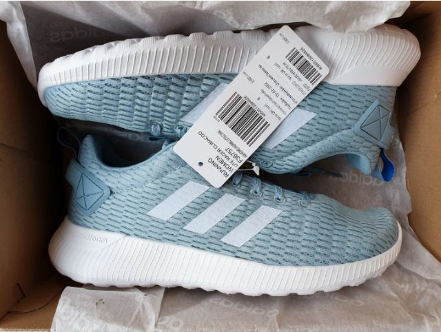 รองเท้าผ้าใบ-adidas-แท้-สีฟ้า