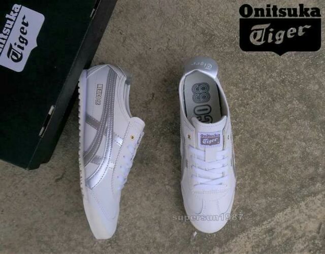 onitsuka-ส่งฟรี