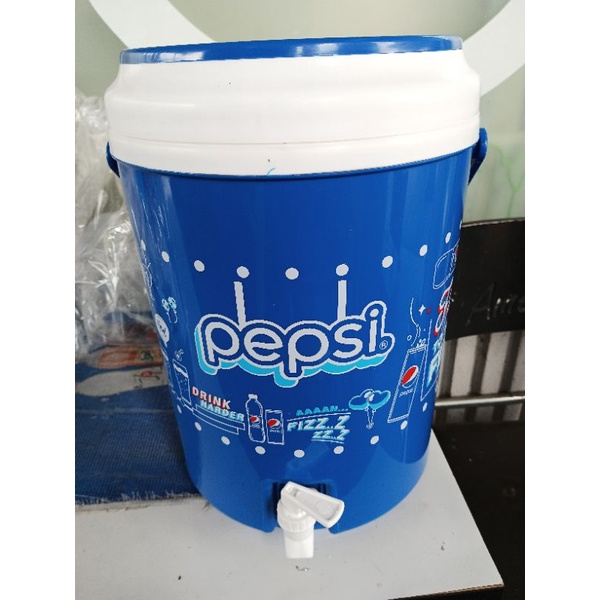 ภาพหน้าปกสินค้า-กระติกกดน้ำ Pepsi ,Coke  , น่ารักสุดๆ จากร้าน brpgi บน Shopee