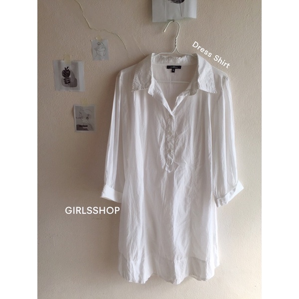 dress-shirt-สไตล์มินิมอล-มือ