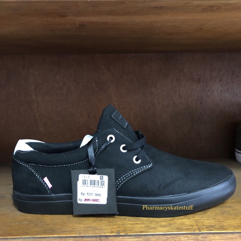 Original Globe Shoes