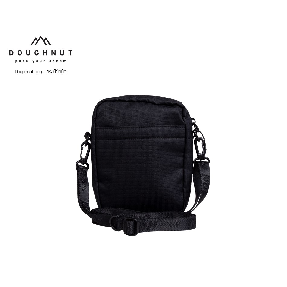 doughnut-bag-compass-pioneer-black-กระเป๋าโดนัทสะพายได้-ดีไซน์น่ารัก-น้ำหนังเบา-คุณสมบัติกันน้ำ-กระเป๋าโดนัท-กระเป๋าสะพายข้าง-กระเป๋า-กระเป๋าผู้หญิง-รหัสสินค้า-06919