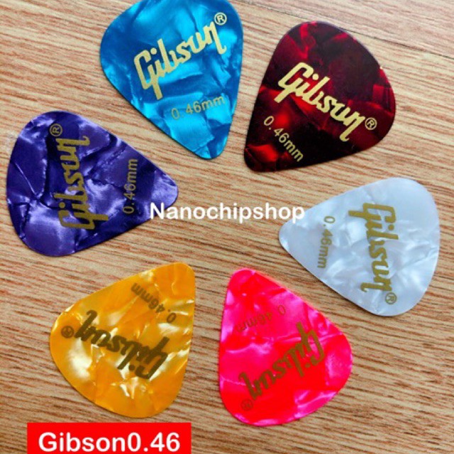 ภาพหน้าปกสินค้าราคา ปิ้กกีตาร์gibson/fender/ibanez ราคาถูก คุณภาพดี (ชุด1ชิ้น) จากร้าน nanochipshop บน Shopee