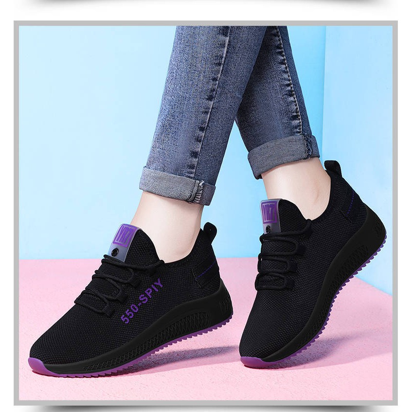 ภาพหน้าปกสินค้ารองเท้า รองเท้าผ้าใบ รองเท้าผ้าใบแฟชั่น รองเท้าทรงสลิปออน รองเท้าผ้าใบผู้หญิงรุ่น550 XH4 จากร้าน fashionclothingshop บน Shopee