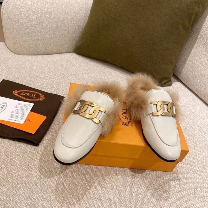 พร้อมส่ง-tod-s-slip-on-2021