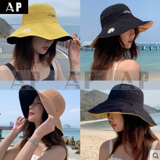 ภาพหน้าปกสินค้าหมวกกันแดดกันยูวี ปะเก๊ต ผู้หญิง  กันแดด ใส่ได้สองด้าน เดซี่ สไลด์เกาหลี   เน็ตไอดอล ซึ่งคุณอาจชอบสินค้านี้