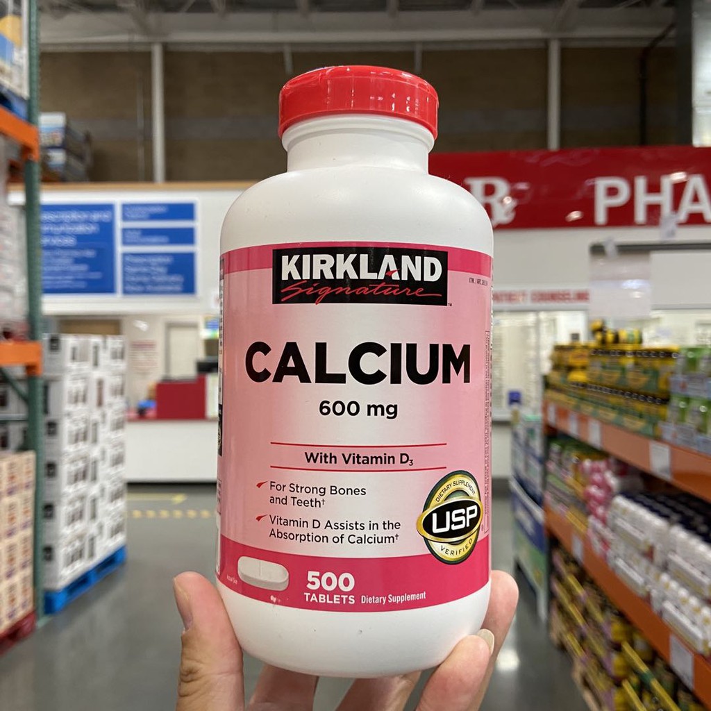 ภาพสินค้า(Exp.03/2025)Kirkland Signature Calcium 600 mg With Vitamin D3 500 Tablets เม็ดแคลเซี่ยม และวิตามิน ดี3 เพื่อกระดูกที่แข จากร้าน jojo.storee บน Shopee ภาพที่ 2