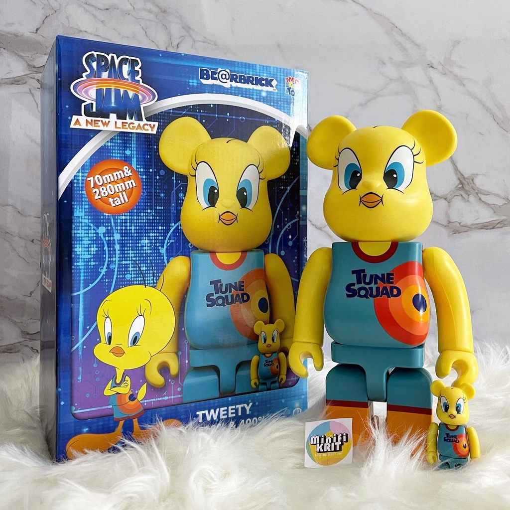 BE@RBRICK Space Jam: A New Legacy Bearbrick Tweety 400 BE@RBRICK Space Jam: A New Legacy Bearbrick Tweety 400