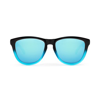ภาพขนาดย่อของภาพหน้าปกสินค้าHAWKERS​ Fusion Clear Blue ONE Asian Fit Sunglasses for Men and Women, unisex. UV400 Protection. Official product designed in Spain F18TR02AF จากร้าน hawkersco.th บน Shopee
