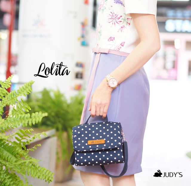 lolita-จุดขาวพื้นกรมท่า