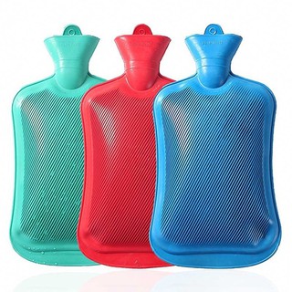 ถุงน้ำร้อน  (รุ่นเติมน้ำร้อน) ถุงน้ำร้อน PVC หลากสี ขนาด 1.5 ลิตร ขนาดกลาง กำลังพอดีใช้ ไม่ใหญ่ ไม่เล็กจนเกินไป ใช้ง่าย