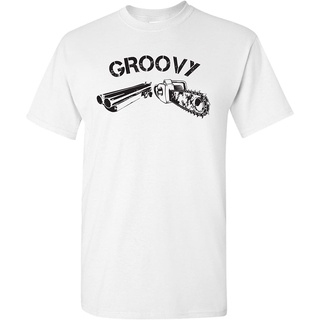 Groovy - Undead Zombie Hunting Chainsaw Shotgun Boomstick เสื้อยืดลําลอง แขนสั้น สําหรับผู้ชาย เหมาะกับการเล่นกีฬา