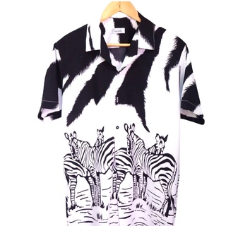 Limited Edition ‼️ เสื้อฮาวาย พื้นสีขาวลายม้าลาย สวยมากก ไม่ซ้ำใคร นิ่ม ใส่สบาย 🦓🦓