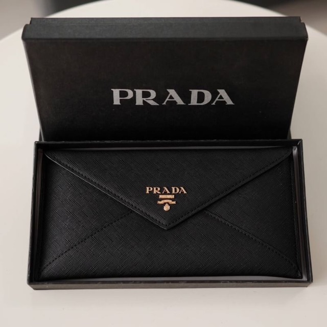 prada-ลายหนัง-saffiano-ของแท้-100