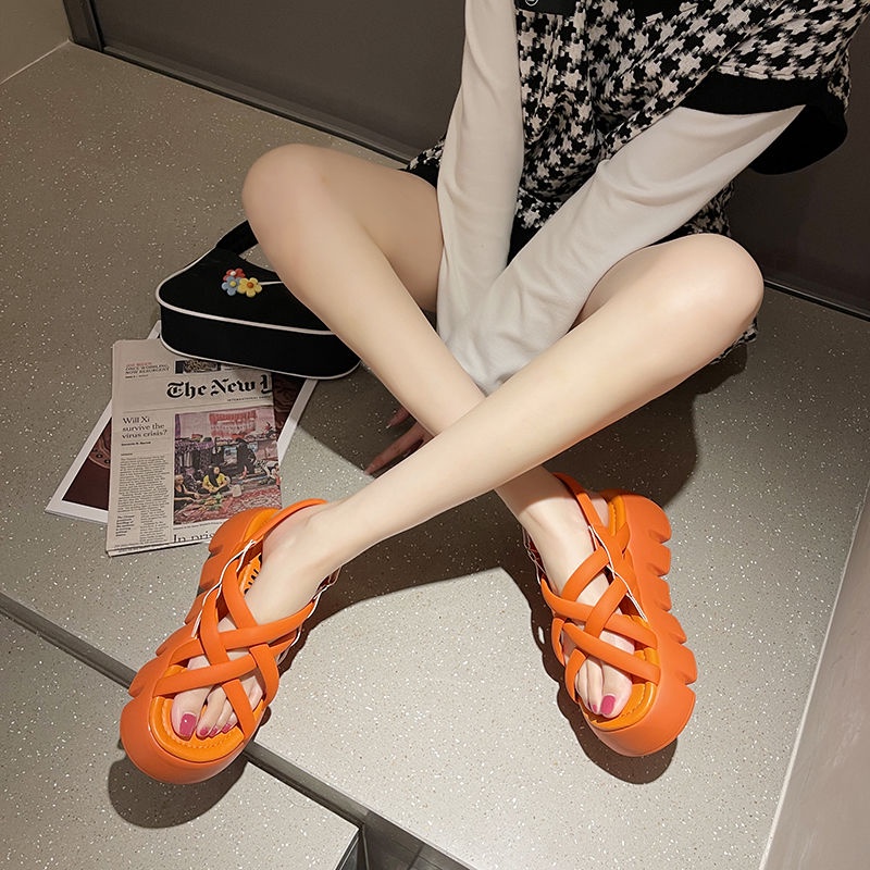 รองเท้าแตะแฟชั่น-รองเท้าส้นตึก-เกาหลี-สูง3-ซม-ดีไซน์เก๋-size-35-40-g235