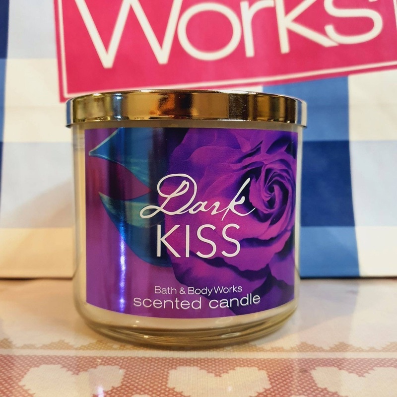 bath-amp-body-works-dark-kiss-3-wick-candle-411g-ของแท้