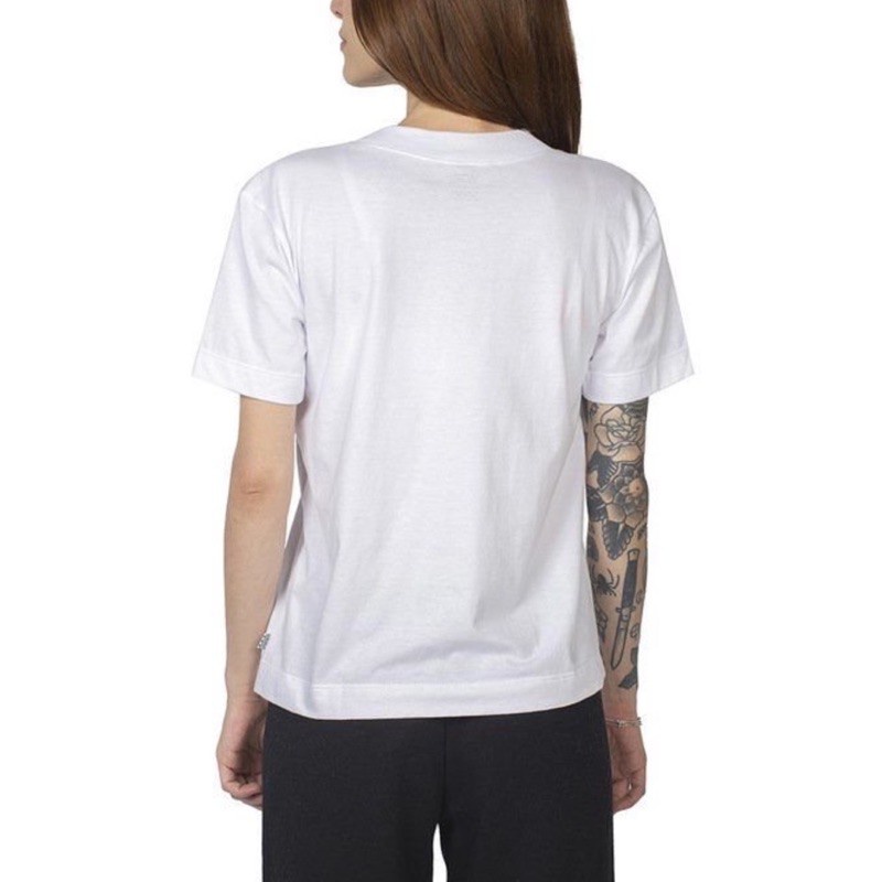 เสื้อยืดvans-camiseta-airbone-v-boxy-white-สินค้ามีประกันแท้สะดวกสบาย