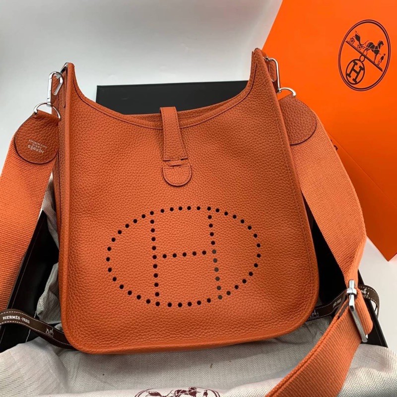 hermes-evelyn-28cm-original-1-1