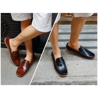 ภาพหน้าปกสินค้ารองเท้าหนังแท้ HOLM รุ่น Brooklyn Loafers no.107 ซึ่งคุณอาจชอบราคาและรีวิวของสินค้านี้