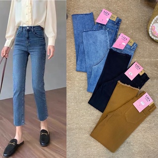 สินค้า กางเกงยีนส์ขายาวทรงขากระบอกเล็กปลายขาตัด#LiZA jeans