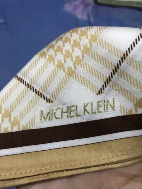 ส่งต่อ-ผ้าเช็ดหน้า-michel-klein-แท้100