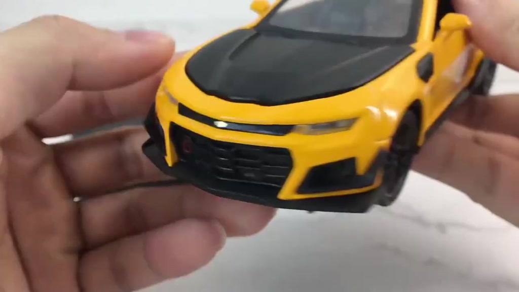 1-32-chevrolet-camaro-โมเดลรถยนต์อัลลอย-มีเสียง-และไฟ-ของเล่นสําหรับเด็ก