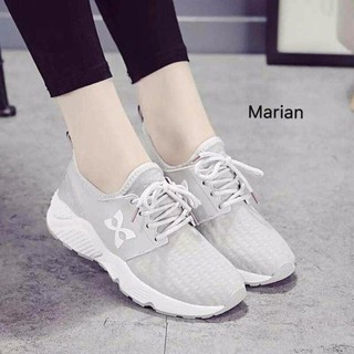 สินค้า Marian รองเท้า รองเท้าผ้าใบแฟชั่น รองเท้าผ้าใบผู้หญิงสีเทา รุ่น A014 -Grey