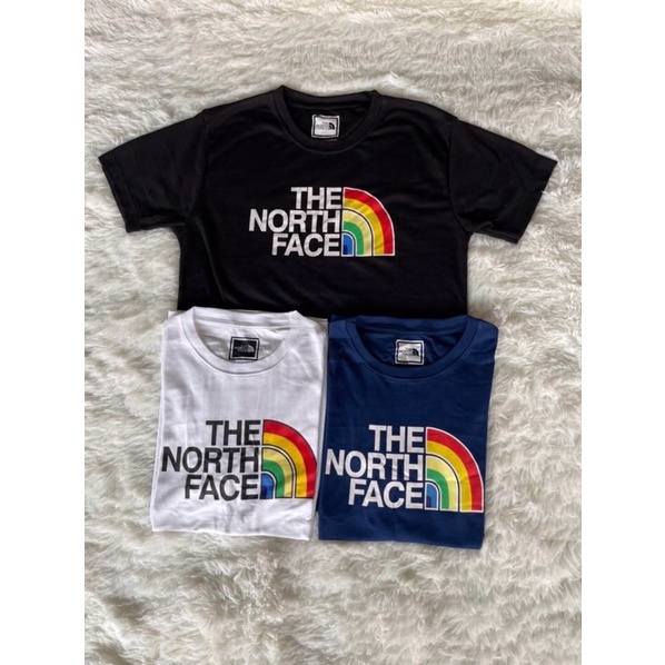 the-north-face-rainbow-tee-t-shirt-เสื้อยืดคอกลมแขนสั้นแท้-ราคารวมค่าจัดส่งค่ะ
