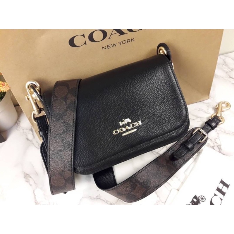 กระเป๋าสะพายข้าง-coach-small-jes-messenger-with-signature-canvas-strap-สินค้า-coach-outlet