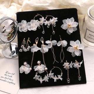 ภาพขนาดย่อของสินค้าWomen's Trend White Acrylic Flower Tassel Chain Drop Earrings / Girls Temperament Boho Crystal Ice Flower Alloy Earrings / Ladies Elegant Simple Hanging Earrings / Party Earrings Gifts For Girls Ladies Jewelry Accessories