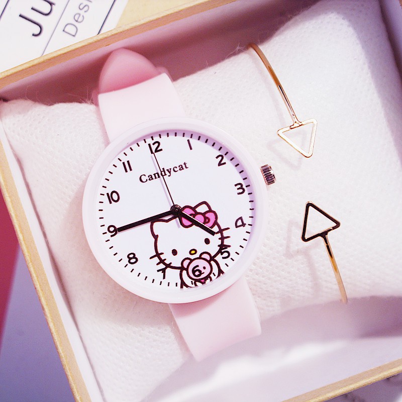 ภาพหน้าปกสินค้านาฬิกาข้อมือแฟชั่นสตรีลาย Hello Kitty จากร้าน ougeya.th บน Shopee