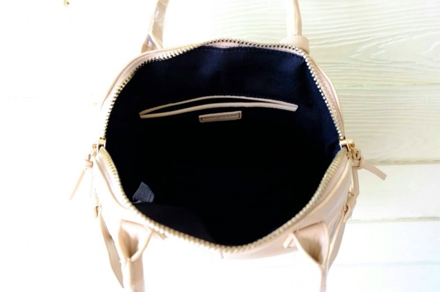 กระเป๋า-zara-saffiano-leather-mini-city-bag