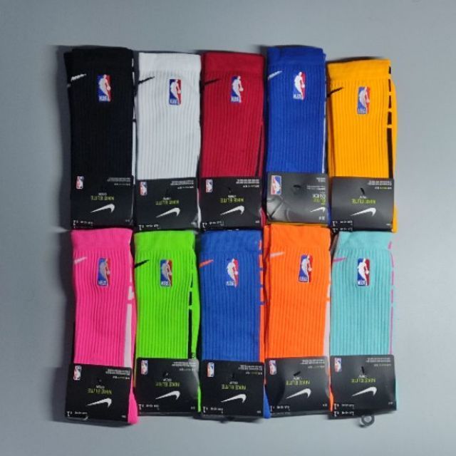 รูปภาพสินค้าแรกของถุงเท้าบาส Nike ยาว ครึ่งแข้ง NBA Basketball Socks Crew สำหรับเล่นกีฬา บาสเกตบอล, ฟิตเนส, วิ่ง, ออกกำลังกาย