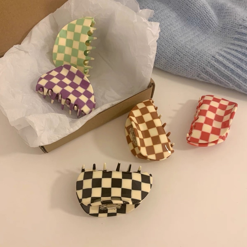 checkers-collection-hair-clips