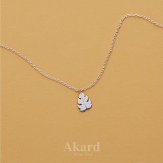 สร้อยข้อมือพร้อมจี้รูปใบไม้ Leaves เงินแท้