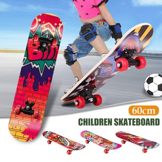 ราคาและรีวิว🛹สเก็ตบอร์ด🛹  skateboard สเก็ตบอร์ด 4ล้อ 60cm สำหรับผู้เริ่มเล่น หัดเล่น รับน้ำหนักได้ถึง50 กิโลกรัม