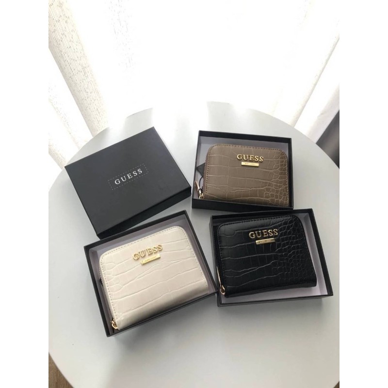 แท้-outlet-guess-basic-women-small-wallet