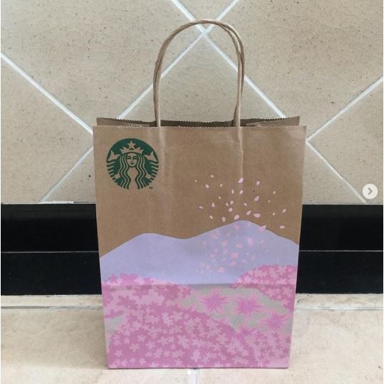 ถุงกระดาษ-กล่อง-แบรนด์-starbucks-ของแท้-ลาย-limited-edition-sakura-และลายของแบรนด์-starbuck-สภาพสวย-เหมือนใหม่