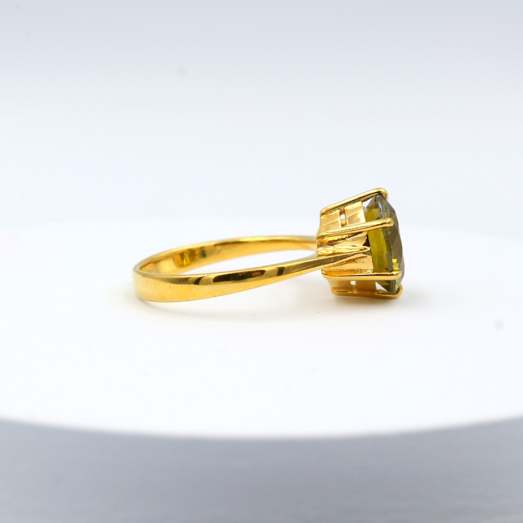 แหวนทองแท้-หลุดจำนำ-size-58-แหวนพลอยเขียวส่อง-เกาะหนามเตย-ขาอิตาลี