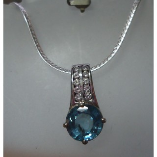 สร้อยเงินและจี้พลอยเพทายแท้ธรรมชาติ blue zircon3กระรัตล้อมเพชรสวีสสวยสง่างามตัวเรือนเงิน92.5เคลือบทองคำขาวเงางามความยาว4