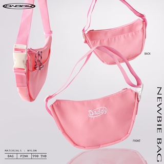 DADDY | Newbie Bag Pink กระเป๋าสะพายข้าง สีชมพูสุดน่ารัก